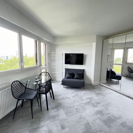 Beautiful view, new apartment Paris Exterior foto